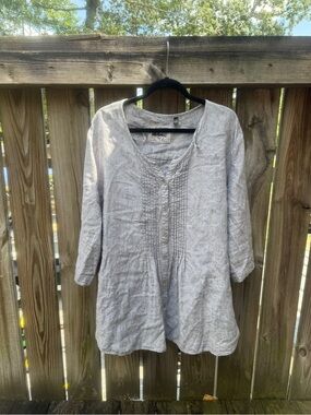 Ulla Popken Light Gray Pintuck Linen Button-Front Top